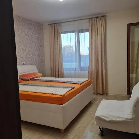 Botanika Apartamento *